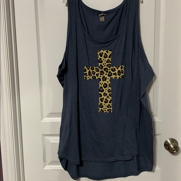 instant message Tops - Leopard Cross Tank Top